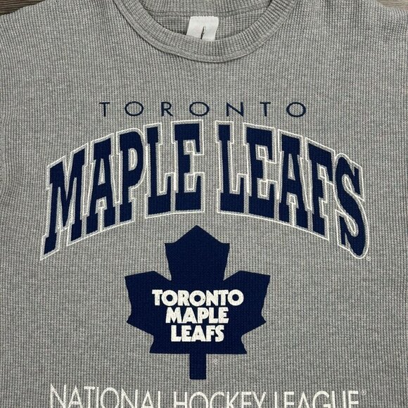 Vintage 90’s Toronto Maple Leafs Waffle Knit T Shirt - Picture 2 of 5